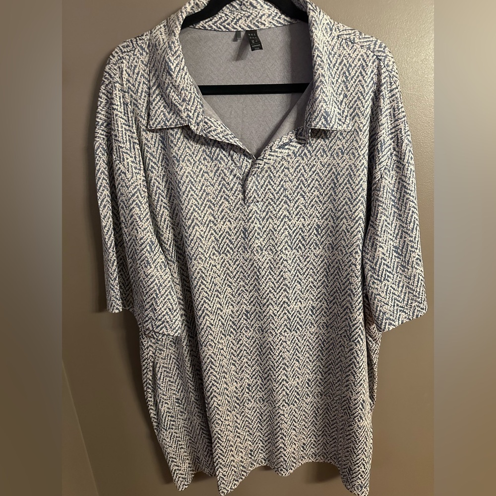 Adidas patterned polo. Size 3 XL